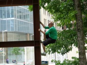 223672_10150726368145556_6004915_n