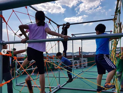 Screen Shot 2018-10-07 at 11.00.16 AM